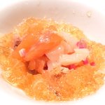 ランチコースB 1512円 のサーモンと帆立のタルタルサラダ仕立て