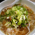 尼龍 - 牛煮込みラーメン(醤油)