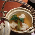 よろにく - 鱧に似せたコブチャンと松茸の土瓶蒸し