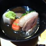 吉祥やまなか - お椀・治部煮