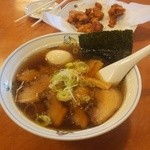 Tenhou - 濃厚中華そばチャーシュー乗せ、、麺とスープと具材が驚くほど一体化した醤油ラーメン、本当に旨い!