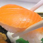 Nishimachi Miyama - にぎり寿司つばき　７９８円＋消費税８％　サーモンのアップ　【　２０１５年１０月　】