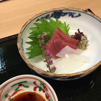 貴久政 - まぐろとイカのお造り