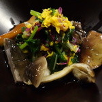 わらび野 - いろいろな天然きのこのお浸し