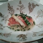 モナリザ - お魚料理。白身のお魚をミルフィーユにしたみたいな。