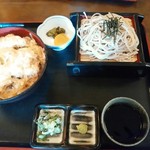 藤乃屋 - 【2015.10.12(月)】かつ丼そばセット1,050円