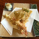 ささら - 松茸御膳 天ぷら
      海老 茄子 獅子唐