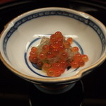 田ざわ - 白魚と辛味大根　いくら乗せ