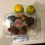 北島亭 - お菓子はお土産で包んでくれます