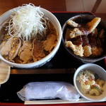 萬乃助 - 鳥蕎麦×ミニ味噌カツ丼1000円