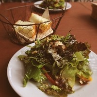 PIZZERIA347 by il pinolo - ランチサラダとフォッカチャ☺︎