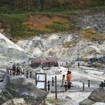 玉川温泉食堂 - 至る所、地熱でポカポカです