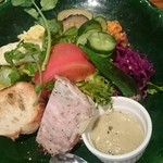  CALLEJERO - Salad Plate