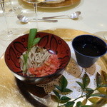 トゥ・ラ・ジョア - オマールエビとモンブランの組み合わせは想像もつきませんが・・・