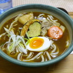 小麦畑と青い池 - 和風美瑛カレーうどん