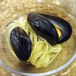 ドンブラボー - バンクーバーのぷりぷりムール貝