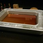 三条珈琲店 - 珈琲を氷水で固めています