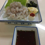 三枡 - フグのせごし
      小さなフグのミンチみたいな感じ
      小骨たっぷり