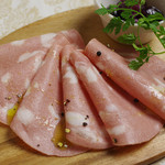 生火腿“Mortadella”