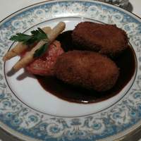 レストラン香味屋 - 牛タンコロッケ