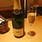 クレマンド・ブルゴーニュ　ブラン・ド・ブラン バイィ・ラピエール