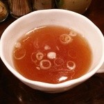油そば専門店 万人力 - スープ70円中華スープに非ずコンソメ風味