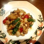 中国料理随園 - 鶏肉とピーナッツの炒め