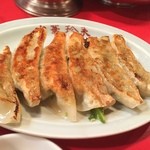 珍来 - 餃子は皮が薄くて好みです