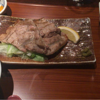 赤坂うまや - もち豚の炭火焼とろろ定食