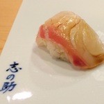 鮨 志の助 - 鯛の昆布じめ