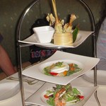 Bali Steak & Seafood - 前菜（３段重ね）