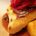 レストランエール - 鯛のポワレ キノコのソース 柿のマリネ(正式名称不明)