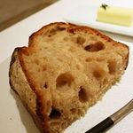 レストランエール - パンとバター