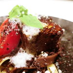 レストランエール - 山形牛のすじ肉の煮込み 自家製手打ちタリアテッレ、カカオ、フランス料理との相性