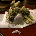 たべごと屋のらぼう - おじゃがとわかめのかき揚げ