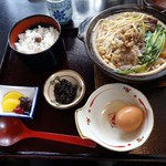 Soba Dokoro Kanshiyuunabe Mitsuru An - ２０１５／１０　すき焼きうどんを定食で