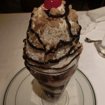 ホットファッジサンデー　１２００円