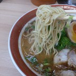 Ramen Kouki - 麺は中細ストレート