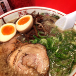 博多だるま - 煮玉子ラーメン