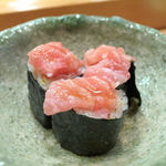 いちかわ - トロ鉄火巻き1/2