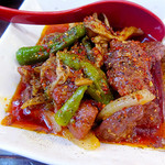 めだかタンタン - キノコと牛肉のスパイシーカレー風味　880円【2015年10月13日　来店時に撮影】