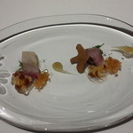 ル・タン・ペルデュ - ２皿目は鯖の炙ったのとかきの木茸。