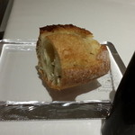 ル・タン・ペルデュ - ここで、パン出していただきました。