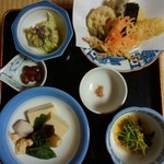 高野山 別格本山 遍照光院 - □精進料理　夕飯□のアップ。　②