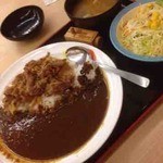 松屋 - カレギュウ、生野菜