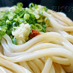 ふくろう茶屋 - 生醤油うどん（冷）薬味はネギ、しょうが、ゆず胡椒