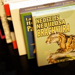 宮原眼科  - どう見ても、CD、環境音楽って感じ？でも…