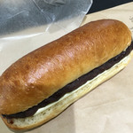 シュクレクール 四ツ橋出張所 - あんバターコッペ（240円）