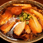 鶴亀 - 叉焼麺＋梅入り拉麺 1,020円＝15年10月上旬