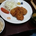 寅福 - メンチカツ+アジフライ定食